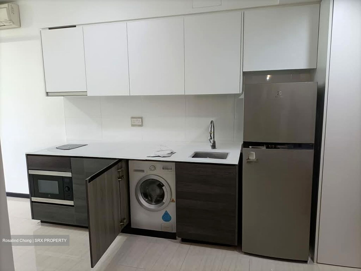 Sims Urban Oasis (D14), Condominium #552340811